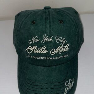 Mode mischief studios, New York pop-up Limited edition hat Australian brand